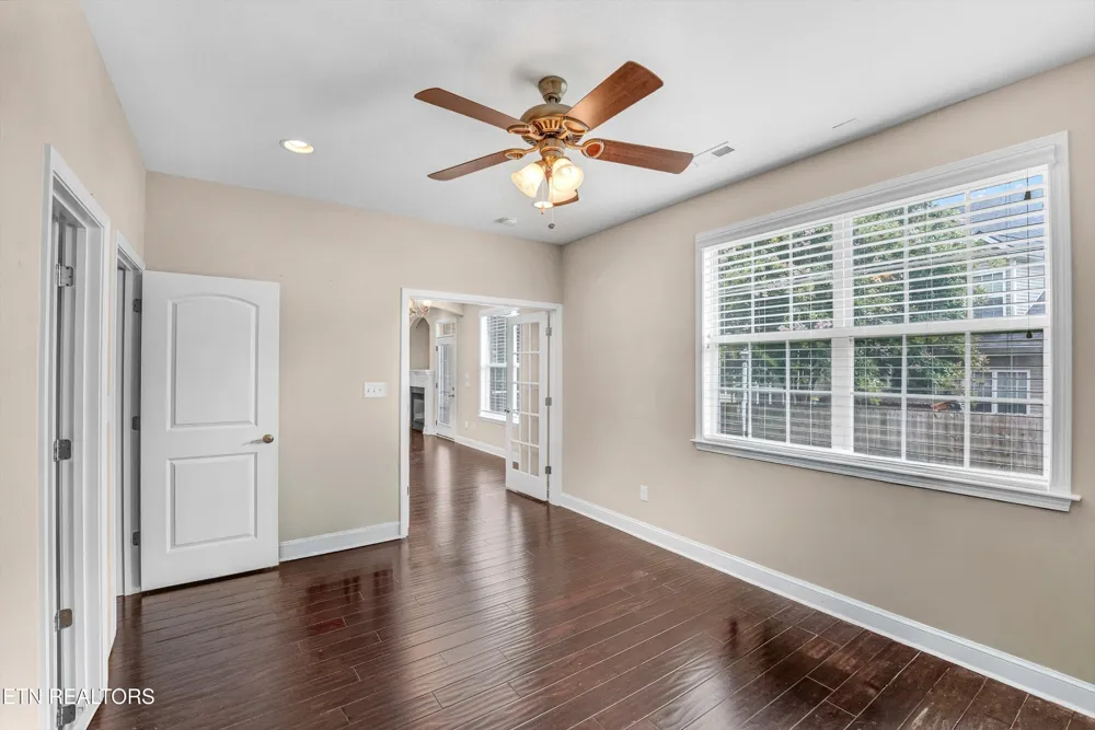 2636 Nicholas View Lane Knoxville, TN 37931