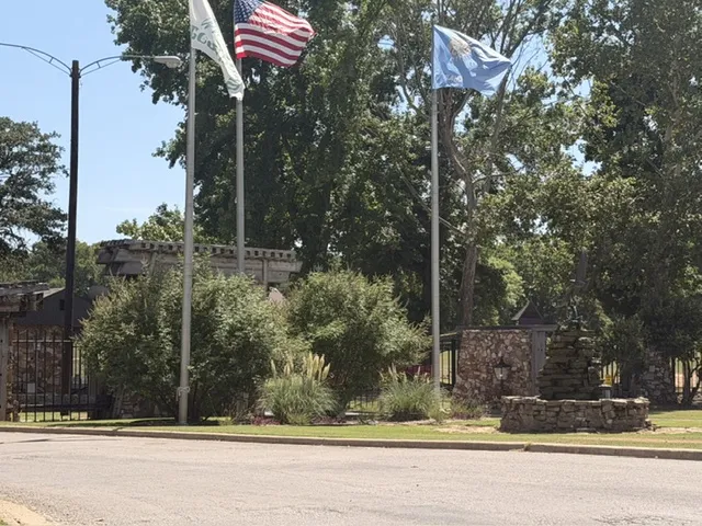 Cypress Avenue Burneyville, OK 73430