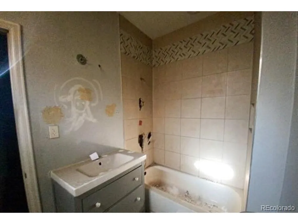 920 W 14th Street Pueblo, CO 81003