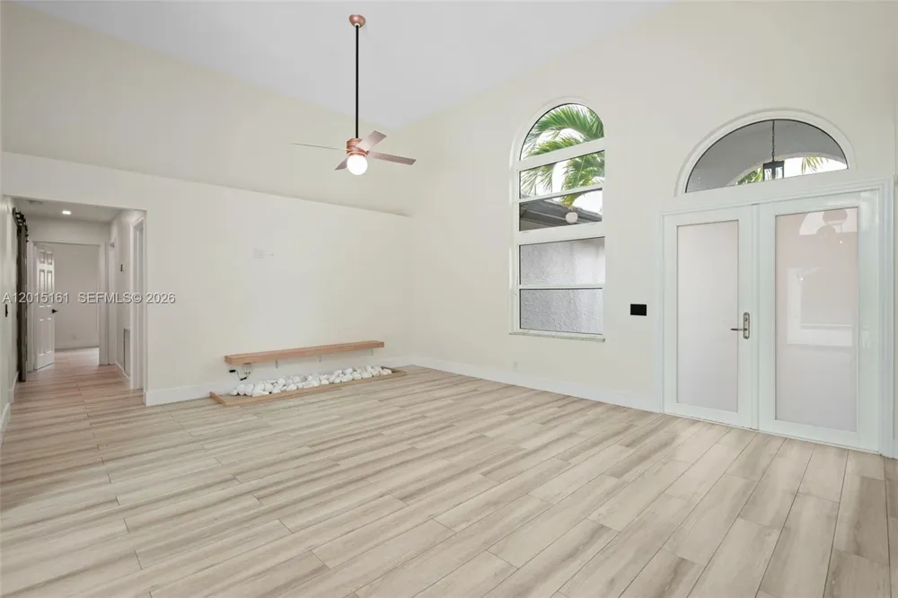 3292 Ridge Trce Davie, FL 33328