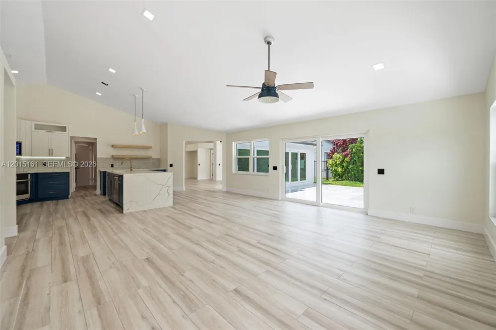 3292 Ridge Trce Davie, FL 33328