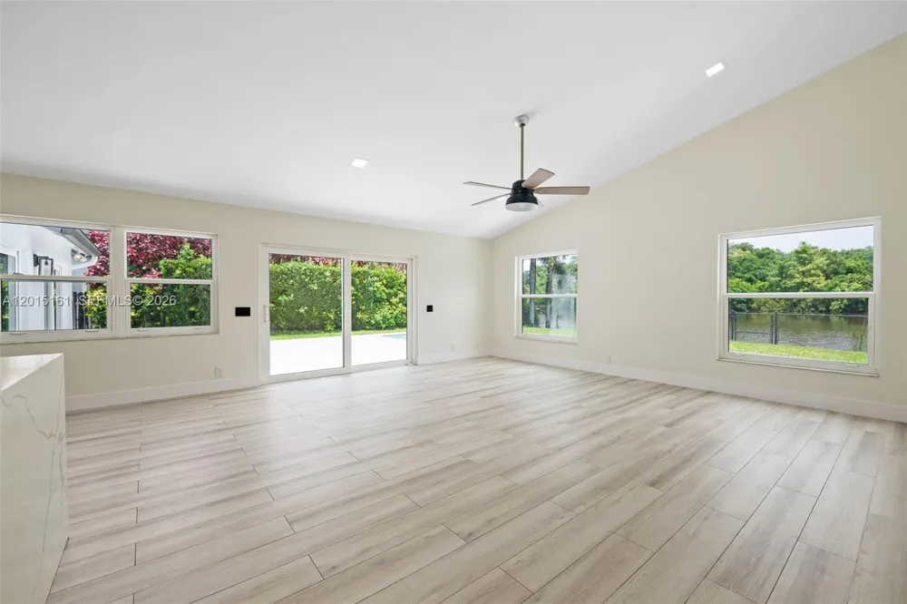 3292 Ridge Trce Davie, FL 33328