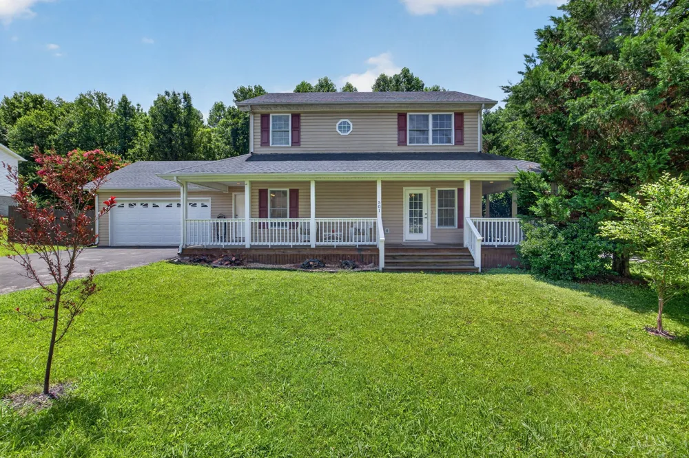501 Forrest Cove Ln Cookeville, TN 38501