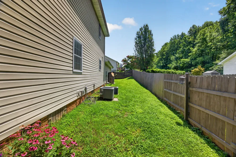 501 Forrest Cove Ln Cookeville, TN 38501