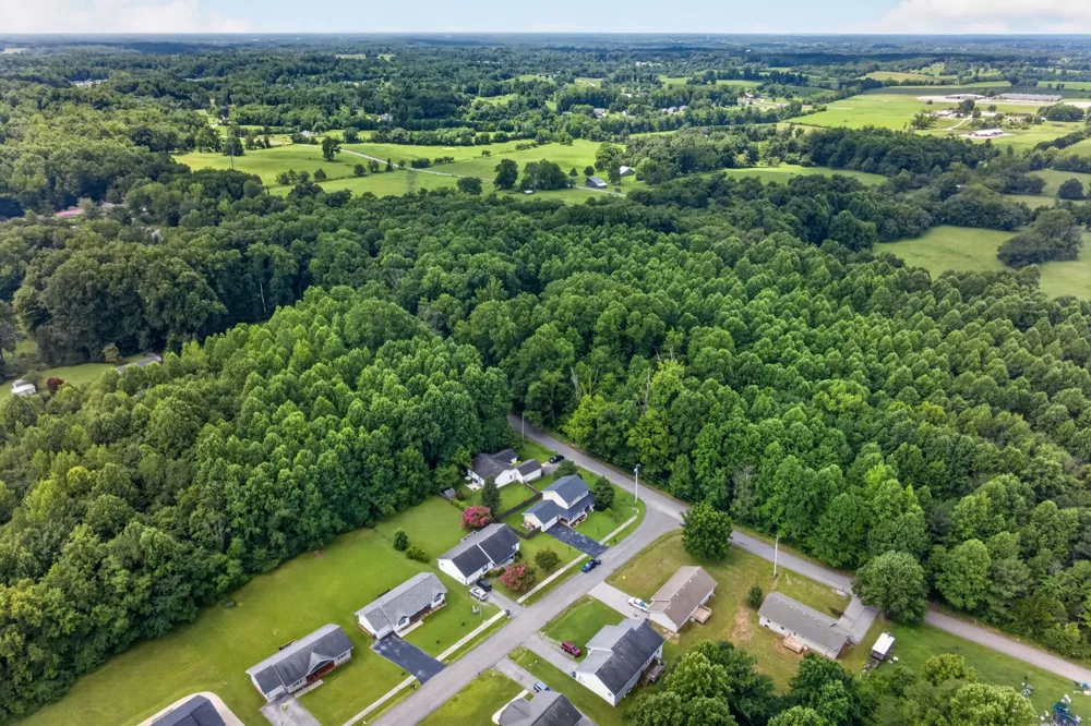501 Forrest Cove Ln Cookeville, TN 38501