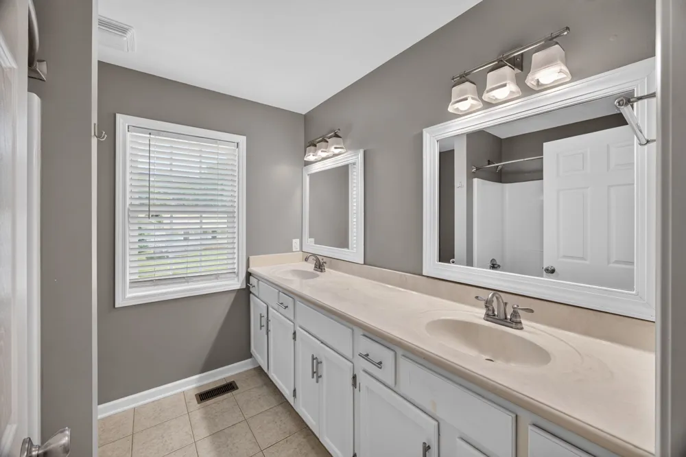 501 Forrest Cove Ln Cookeville, TN 38501