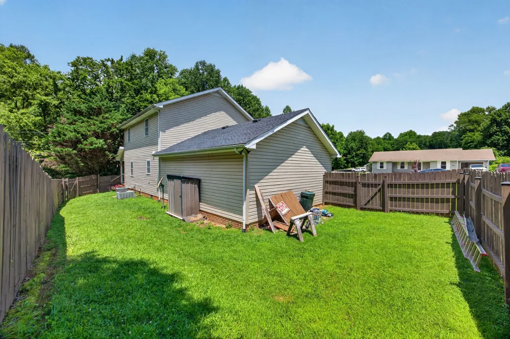 501 Forrest Cove Ln Cookeville, TN 38501