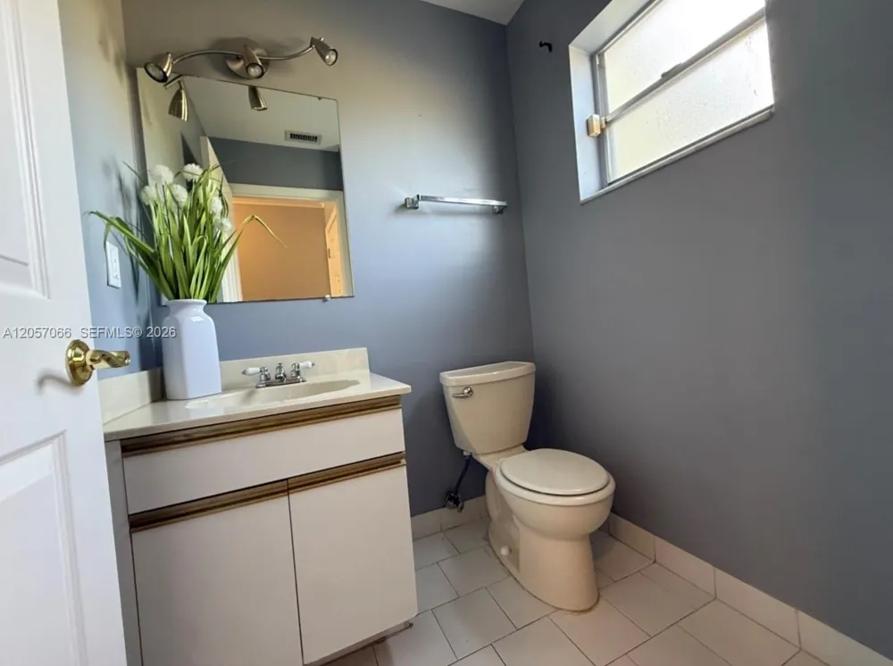 773 Crystal Lake Dr #773 Deerfield Beach, FL 33064