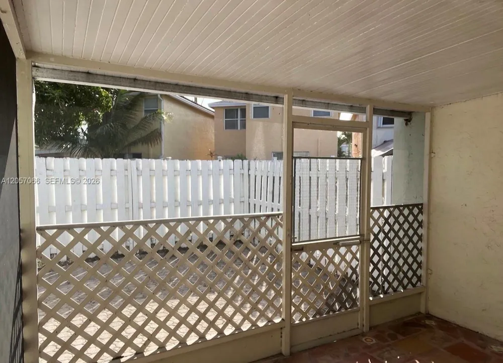 773 Crystal Lake Dr #773 Deerfield Beach, FL 33064