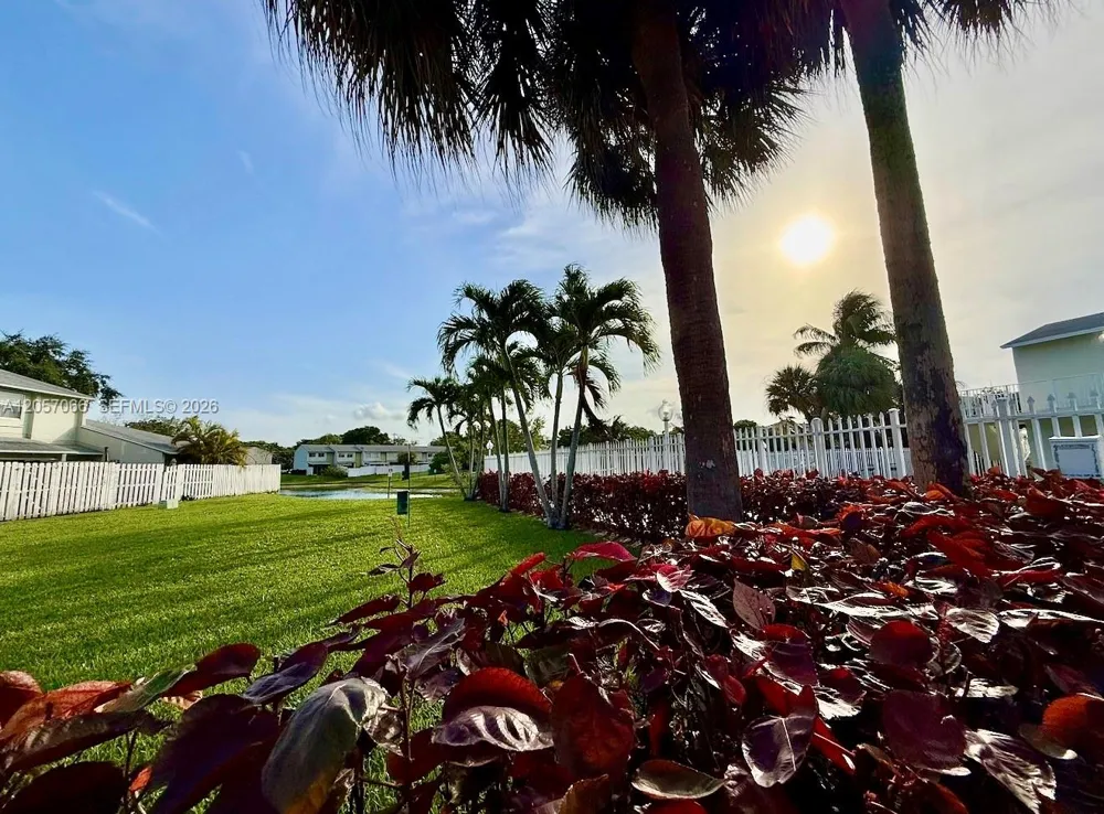 773 Crystal Lake Dr #773 Deerfield Beach, FL 33064