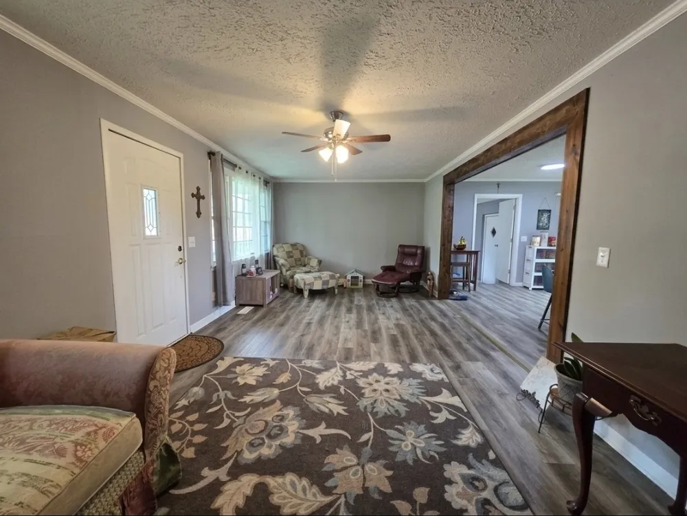 203 Cherry Ln McMinnville, TN 37110