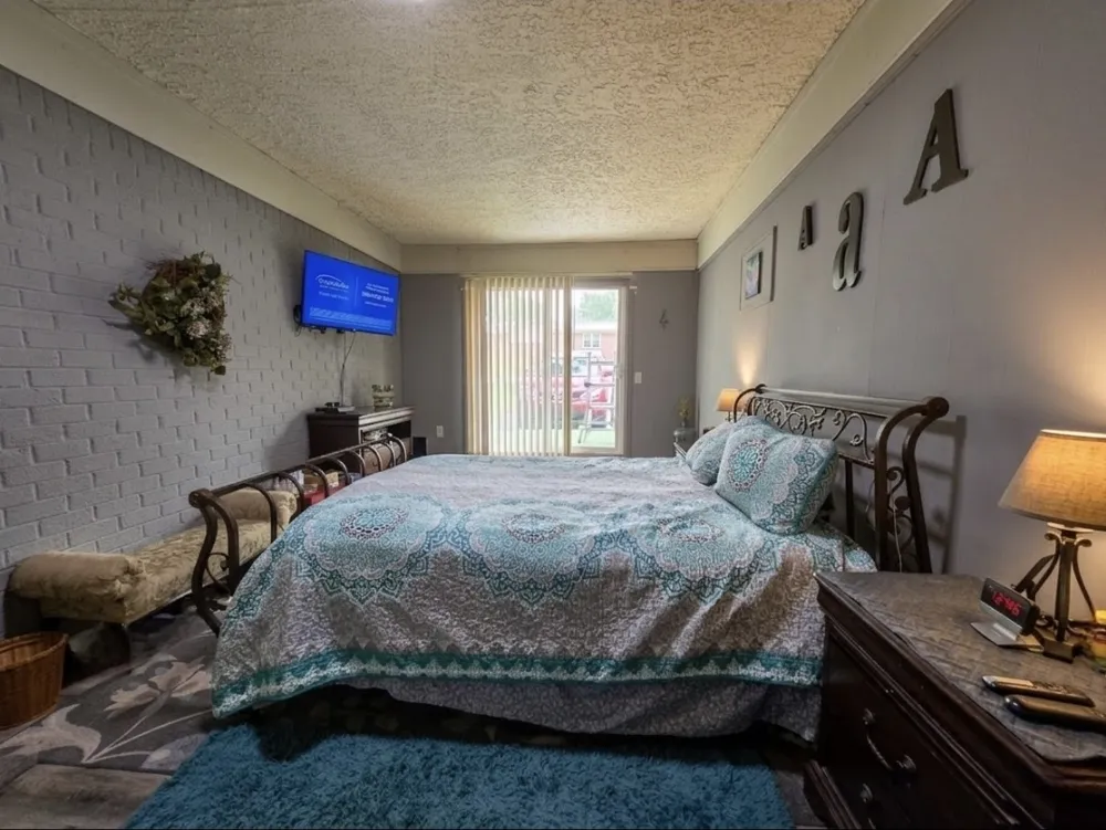 203 Cherry Ln McMinnville, TN 37110
