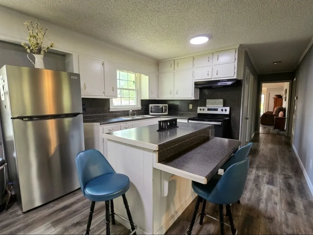 203 Cherry Ln McMinnville, TN 37110