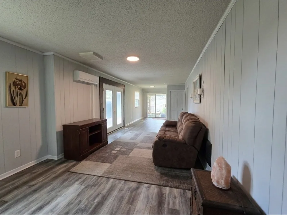 203 Cherry Ln McMinnville, TN 37110