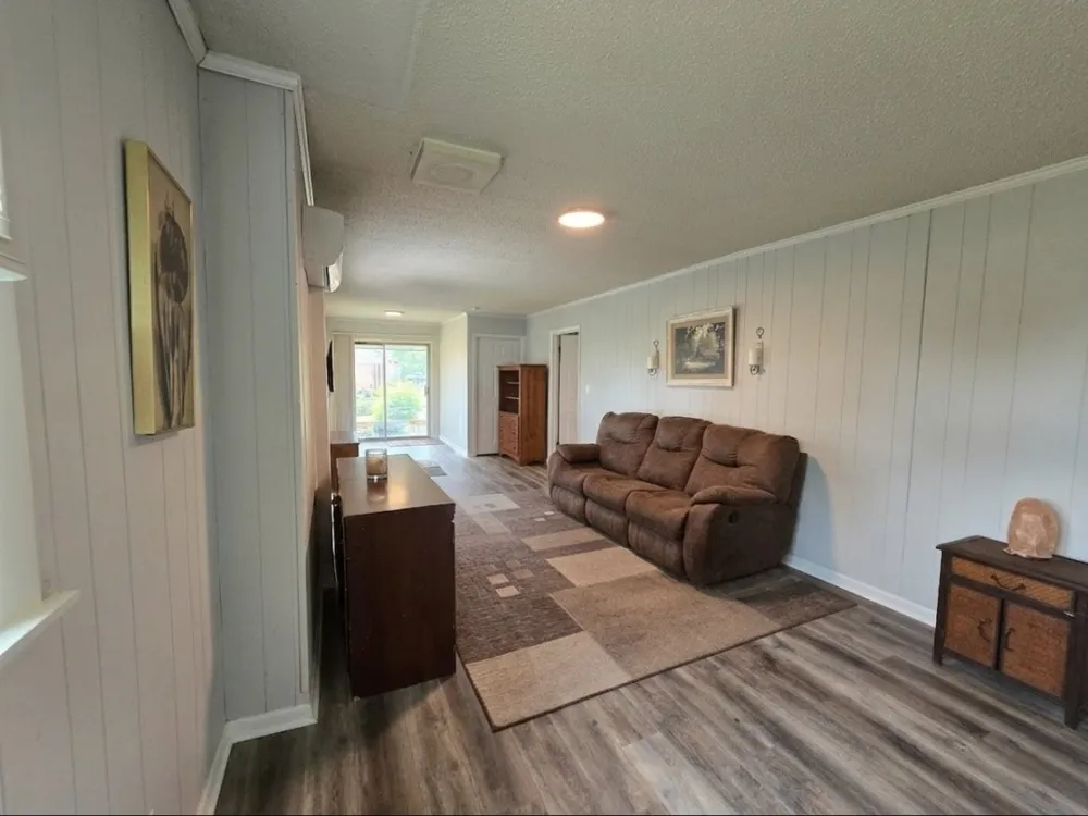 203 Cherry Ln McMinnville, TN 37110