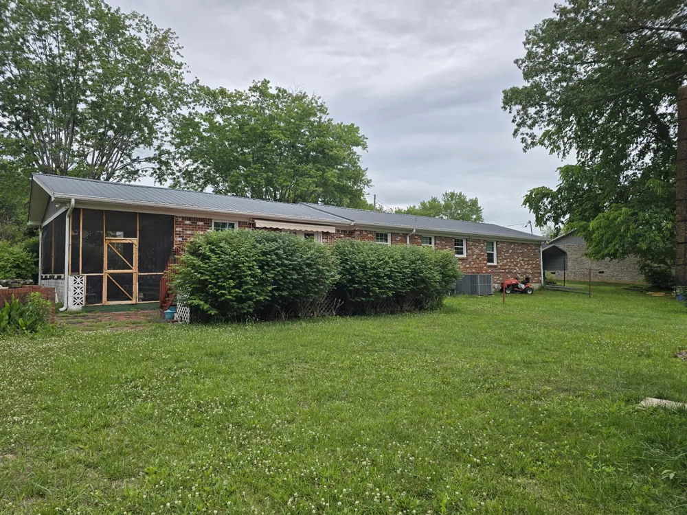 203 Cherry Ln McMinnville, TN 37110