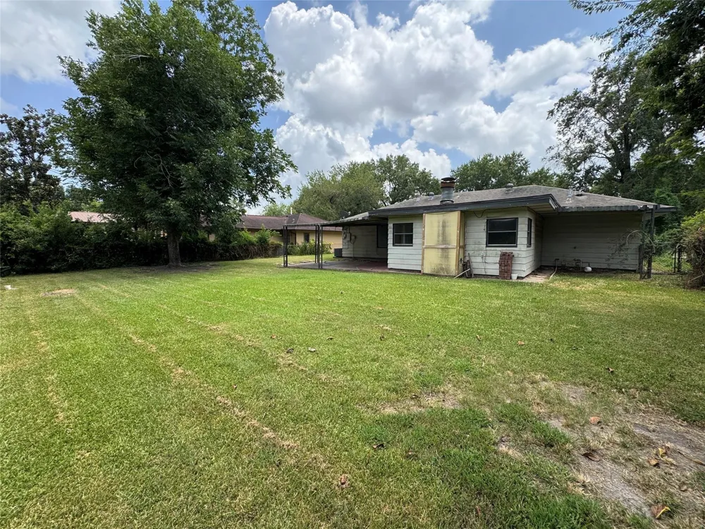 311 Alta Vista Drive Pasadena, TX 77502