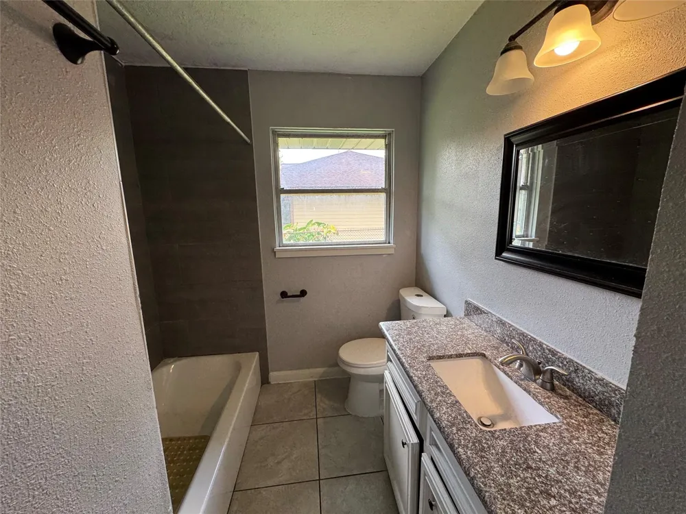 311 Alta Vista Drive Pasadena, TX 77502