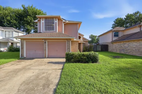 810 Derby Lane