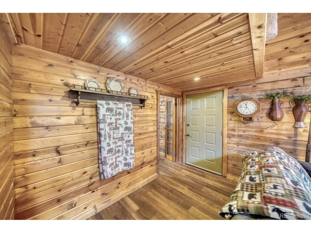 801 Crystal Falls Drive Westcliffe, CO 81252