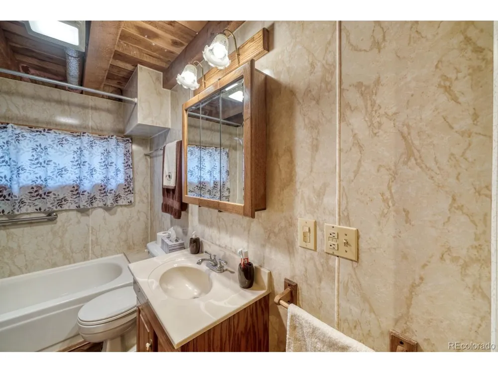 801 Crystal Falls Drive Westcliffe, CO 81252