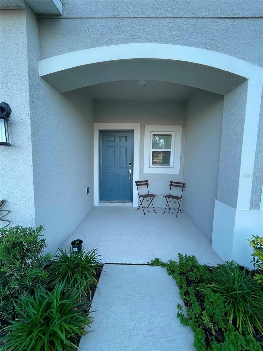 2516 PARAVANE WAY Wesley Chapel, FL 33543