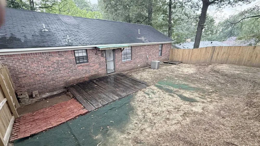 2753 E SKYLINE CIR Memphis, TN 38127