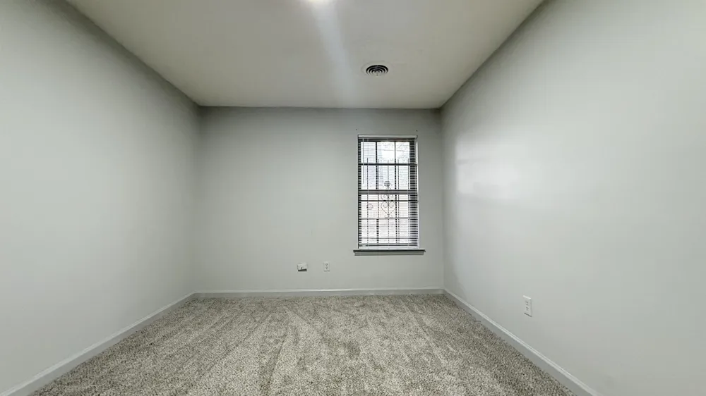 2753 E SKYLINE CIR Memphis, TN 38127