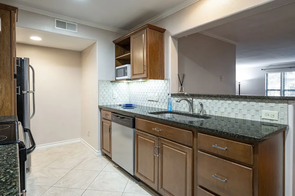 10757 Villager Road #B Dallas, TX 75230