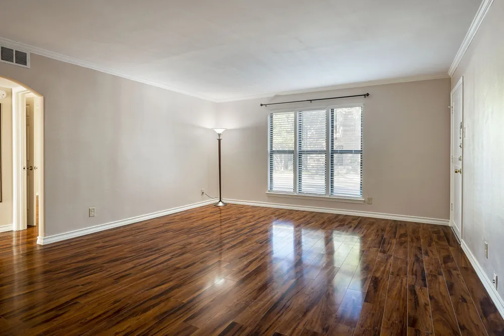 10757 Villager Road #B Dallas, TX 75230