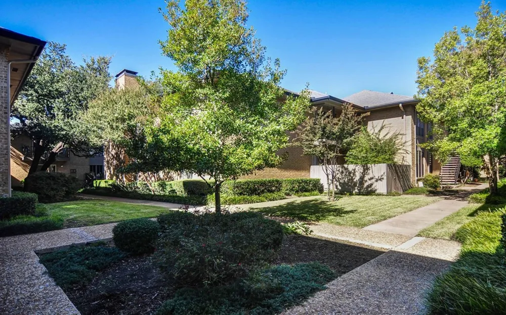 10757 Villager Road #B Dallas, TX 75230