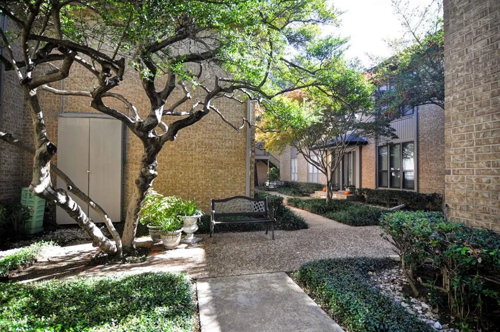 10757 Villager Road #B Dallas, TX 75230