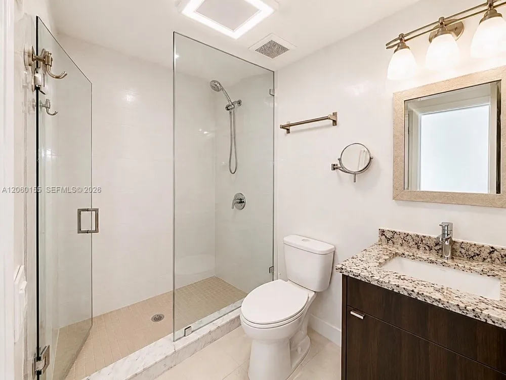 1027 94th St #4 Bay Harbor Islands, FL 33154