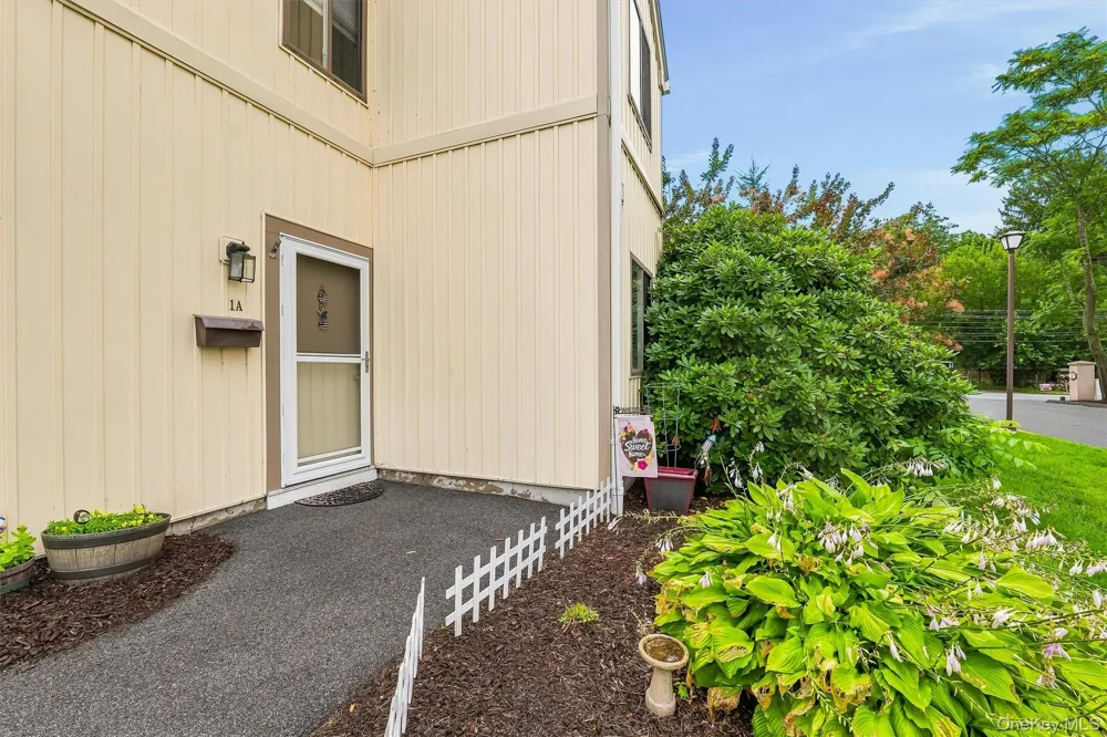 1 Kings Court #A Mohegan Lake, NY 10547