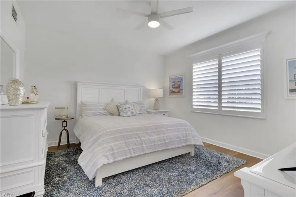 3048 Horizon Lane #1103 Naples, FL 34109