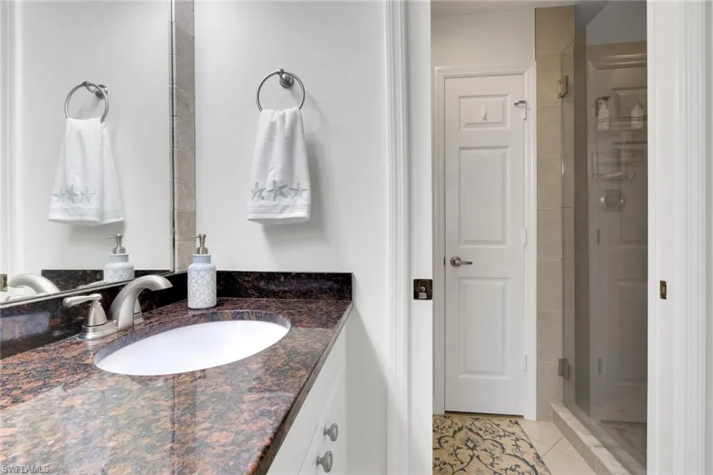 3048 Horizon Lane #1103 Naples, FL 34109