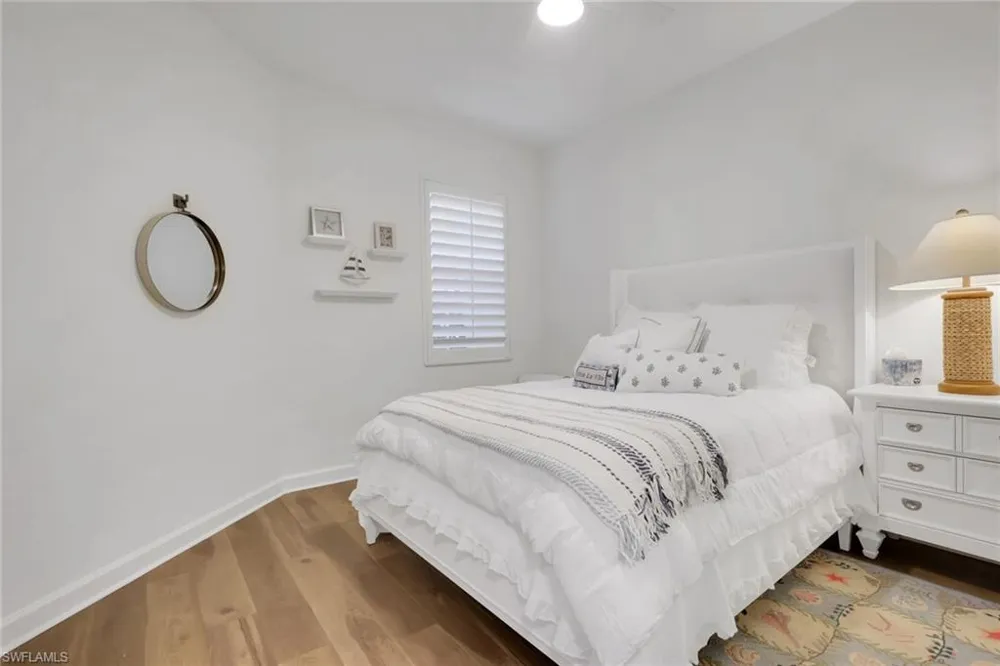 3048 Horizon Lane #1103 Naples, FL 34109