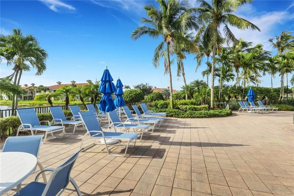 3048 Horizon Lane #1103 Naples, FL 34109