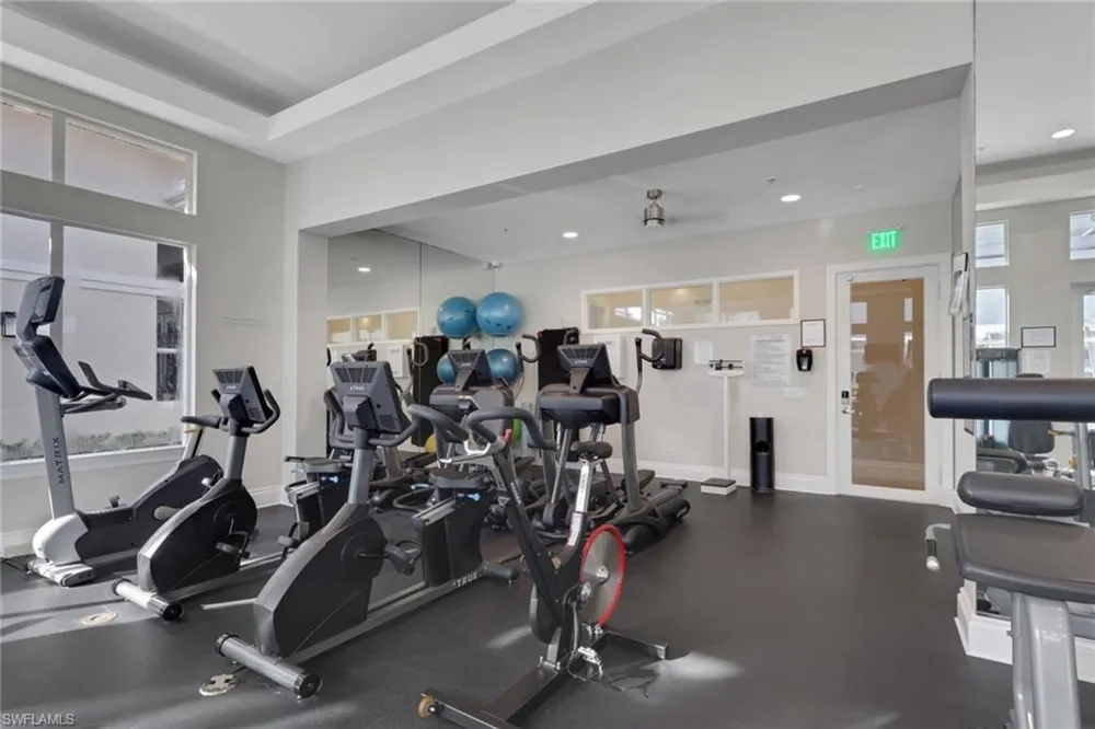 3048 Horizon Lane #1103 Naples, FL 34109
