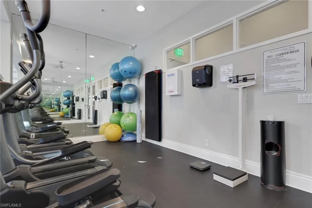 3048 Horizon Lane #1103 Naples, FL 34109
