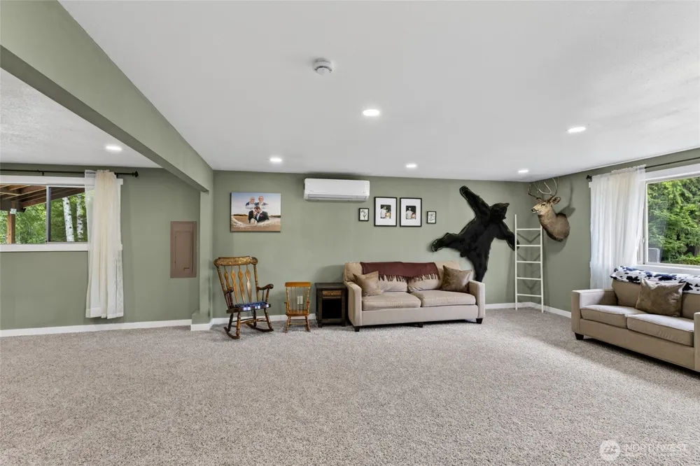 39 Neilton Lane Humptulips, WA 98552