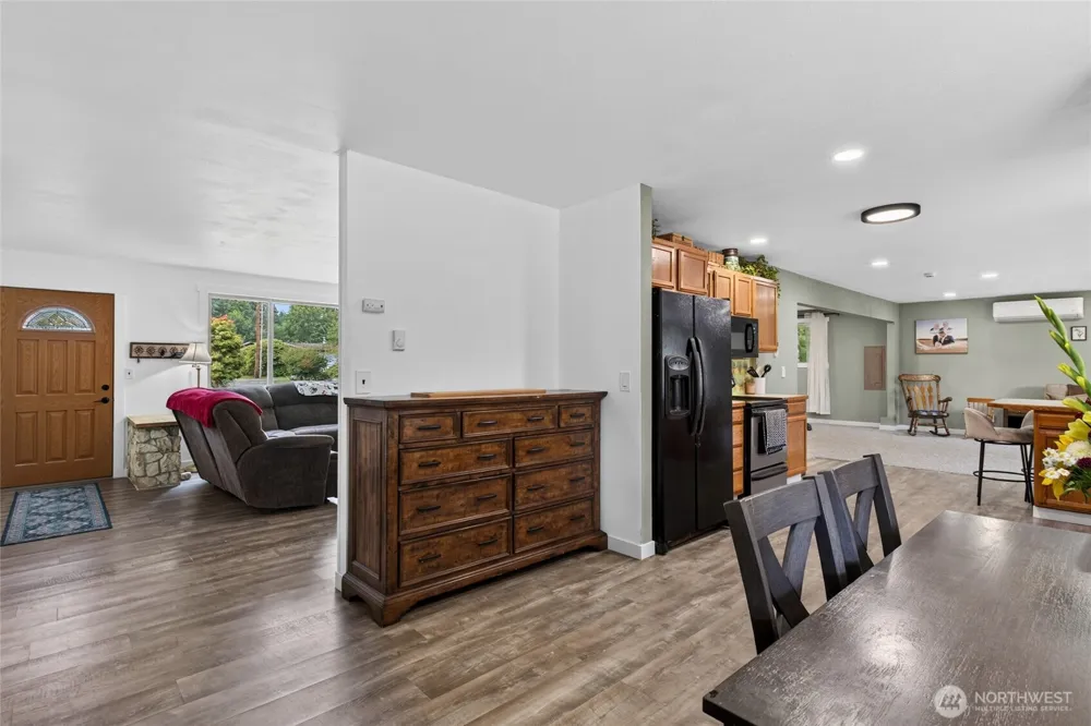 39 Neilton Lane Humptulips, WA 98552