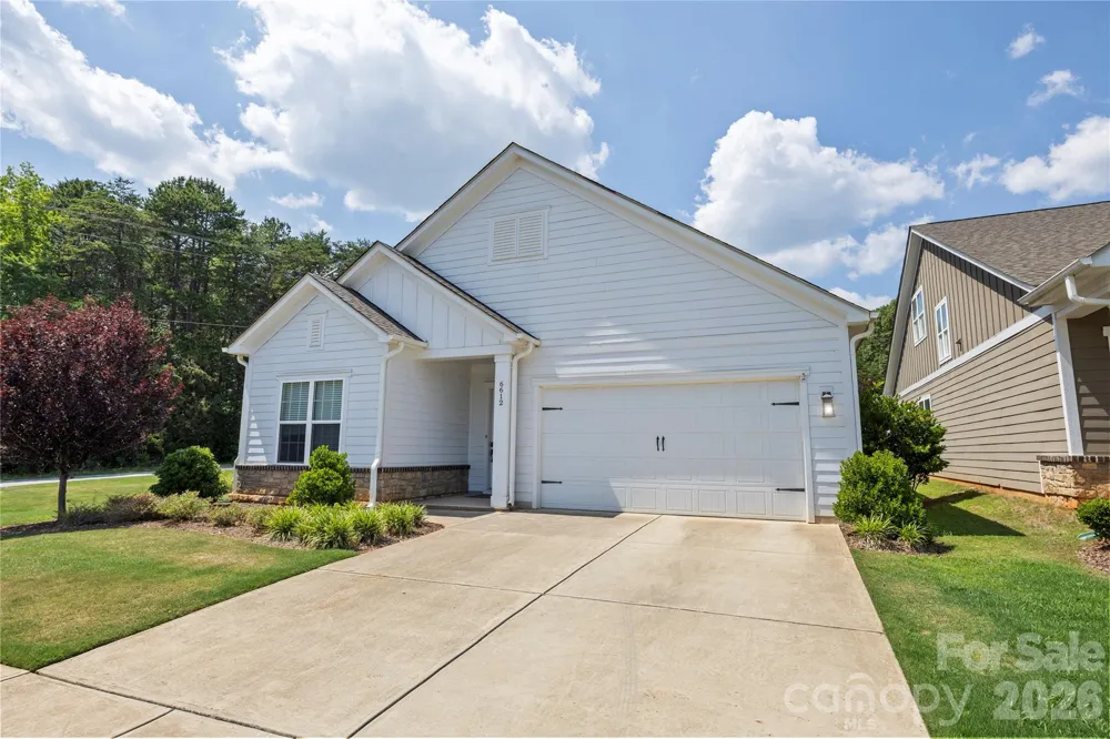 6612 Star Drive Sherrills Ford, NC 28673