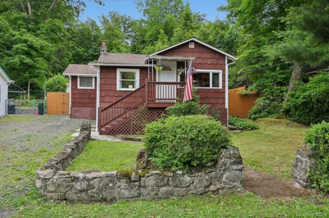25 Sylvan Trail