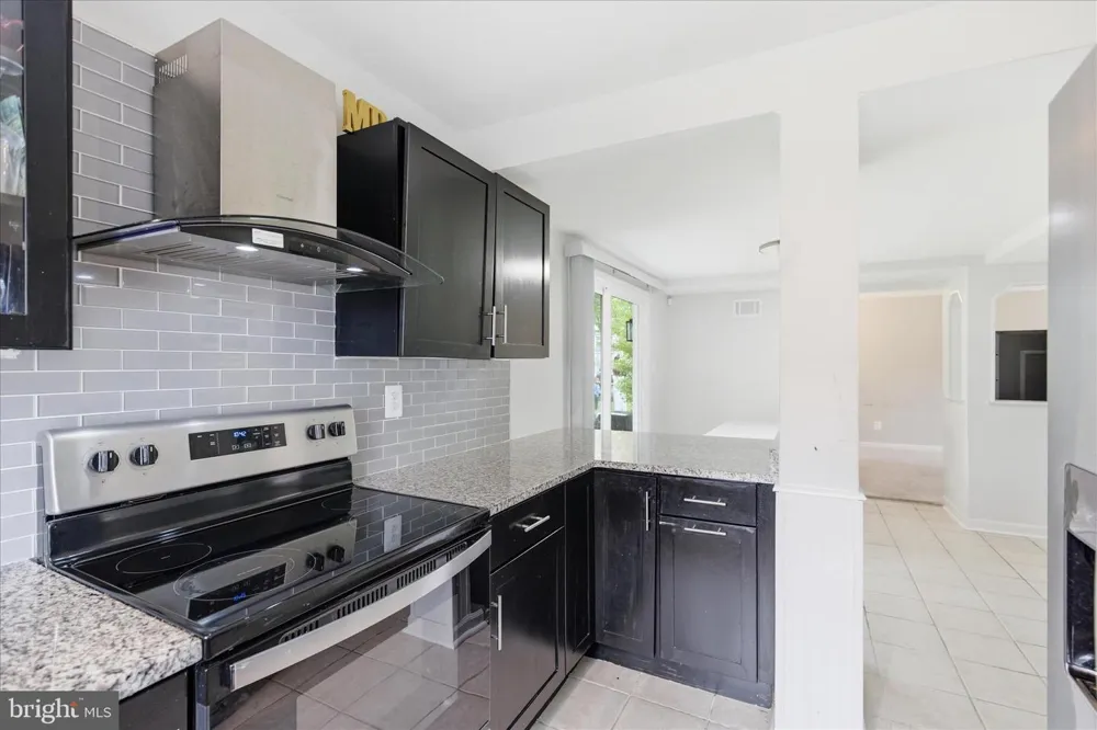 303 GARNER AVENUE Waldorf, MD 20602