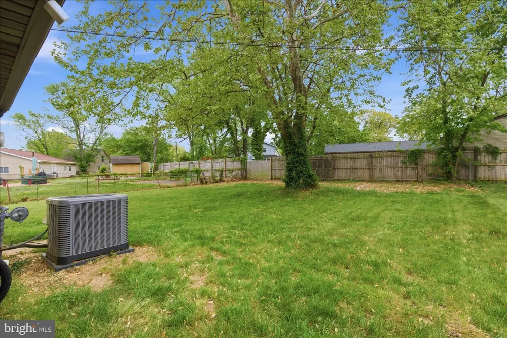 303 GARNER AVENUE Waldorf, MD 20602