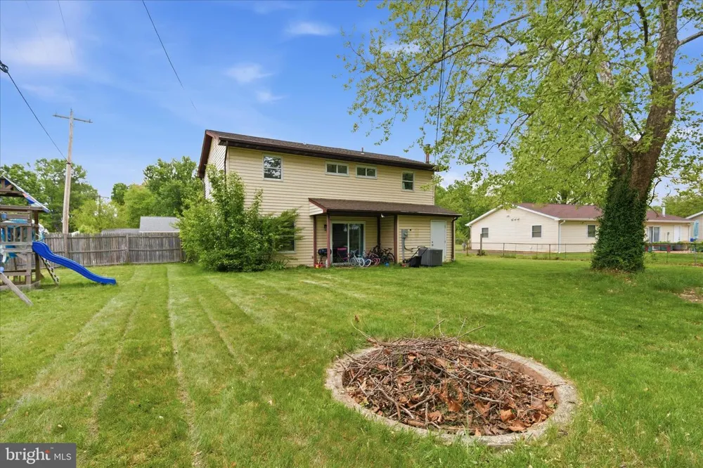 303 GARNER AVENUE Waldorf, MD 20602