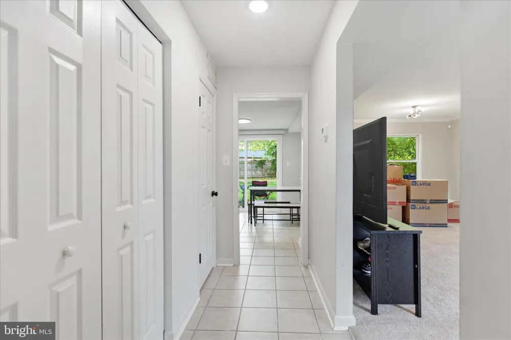 303 GARNER AVENUE Waldorf, MD 20602