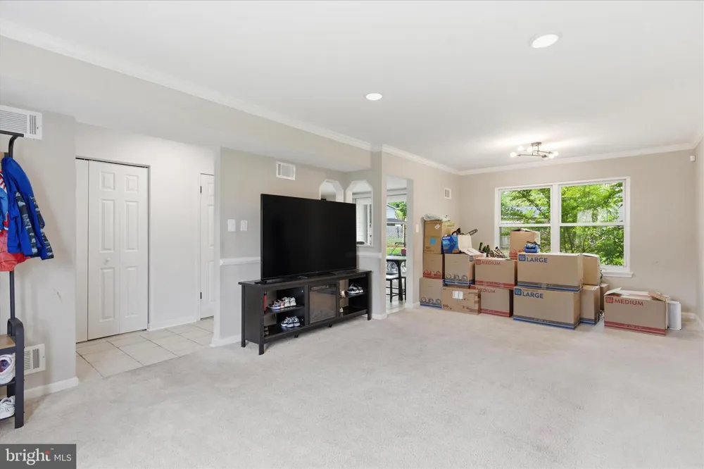 303 GARNER AVENUE Waldorf, MD 20602