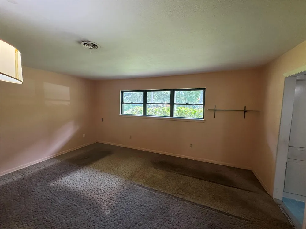 408 Oak Drive Lake Jackson, TX 77566